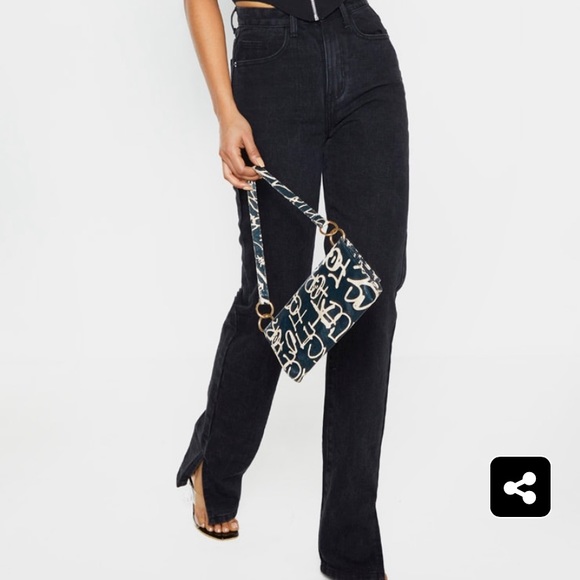 PrettyLittleThing Denim - Tall Black Split Hem Jeans